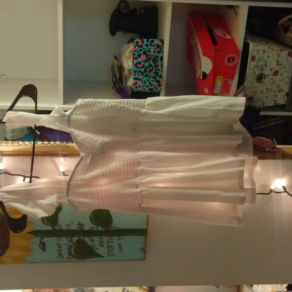 white wemons summer top - Picture 2 of 3